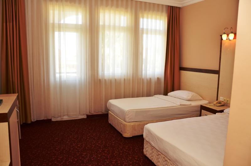 Club Fontana Life Otel